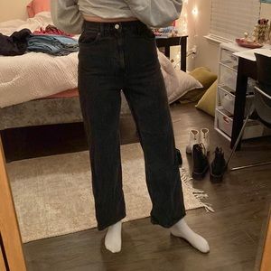 Block straight-leg jeans
